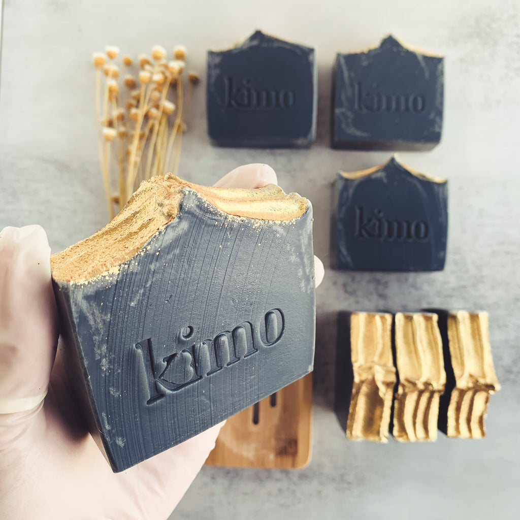 Savon CHARBON ACTIVÉ | ACTIVATED CHARCOAL Soap - Kimo Soaps
