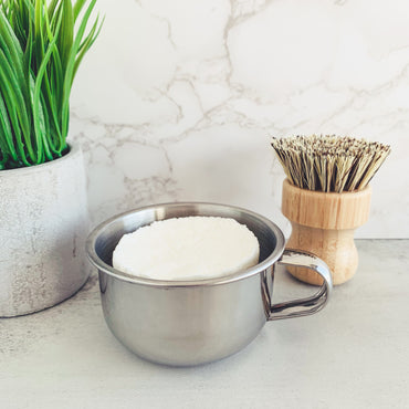 Stainless steel shaving bowl with handle